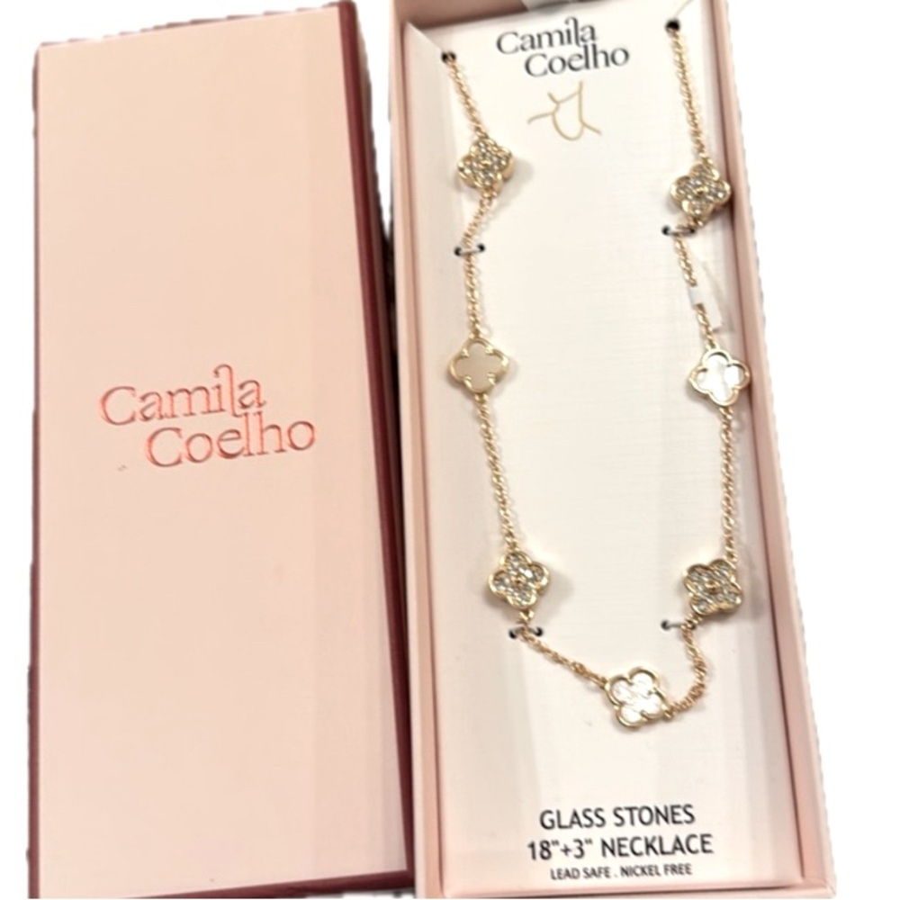 NWT ⚜️🤍⚜️ Camila Coelho Gorgeous Gold Clover Necklace - Picture 7 of 16